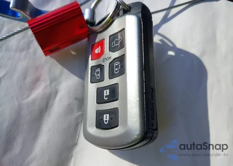 2020 Toyota Sienna Xle from USA, damaged, VIN 5TDYZ3DC1LS051877